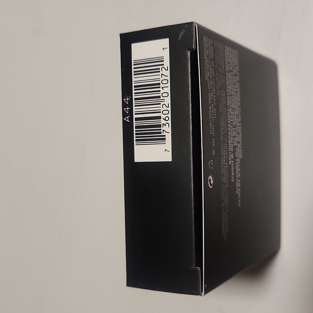 MAC NW40 Studio Fix Powder Plus Foundation - Picture 11 of 11